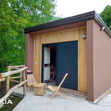 Pocitniski Hisici - Small Holiday Houses Ajdovščina Екстериор снимка
