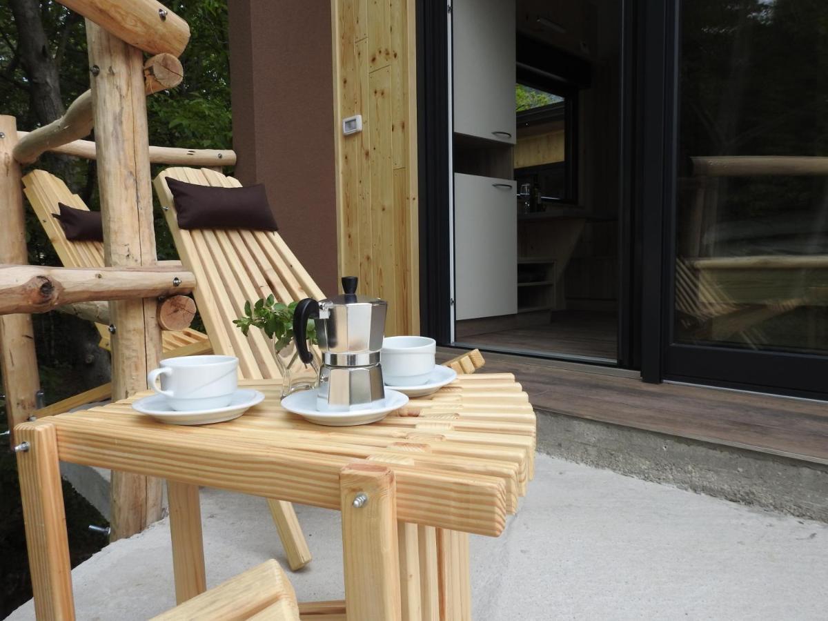 Pocitniski Hisici - Small Holiday Houses Ajdovščina Екстериор снимка